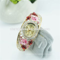 Ladies especialmente diseñado de lujo Rhinestone pulsera reloj de correa B043